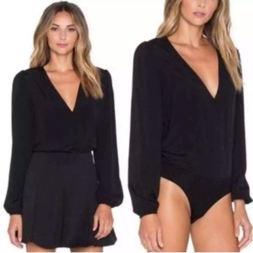 Lovers + Friends Long Sleeve‎ V Neck Black Bodysuit Large
